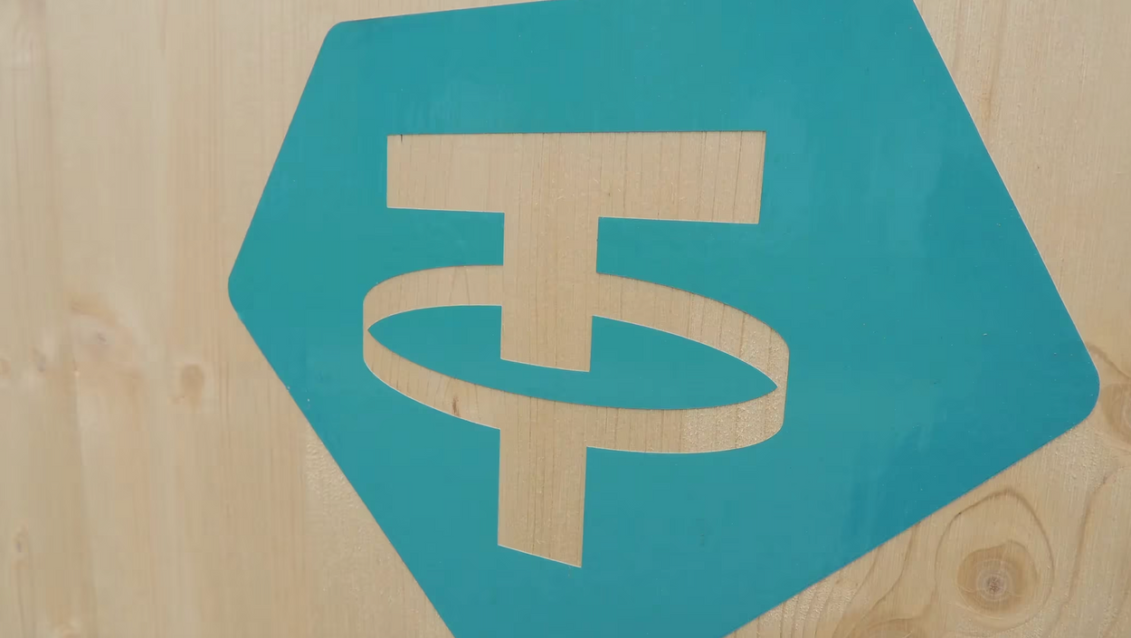 Tether Reportedly Bought 8.9K Bitcoin for $380M, Remaining 11th-Largest BTC Holder.